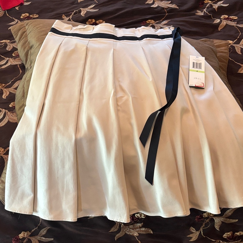 Calvin Klein Cream A-Line Skirt with Black Ribbon